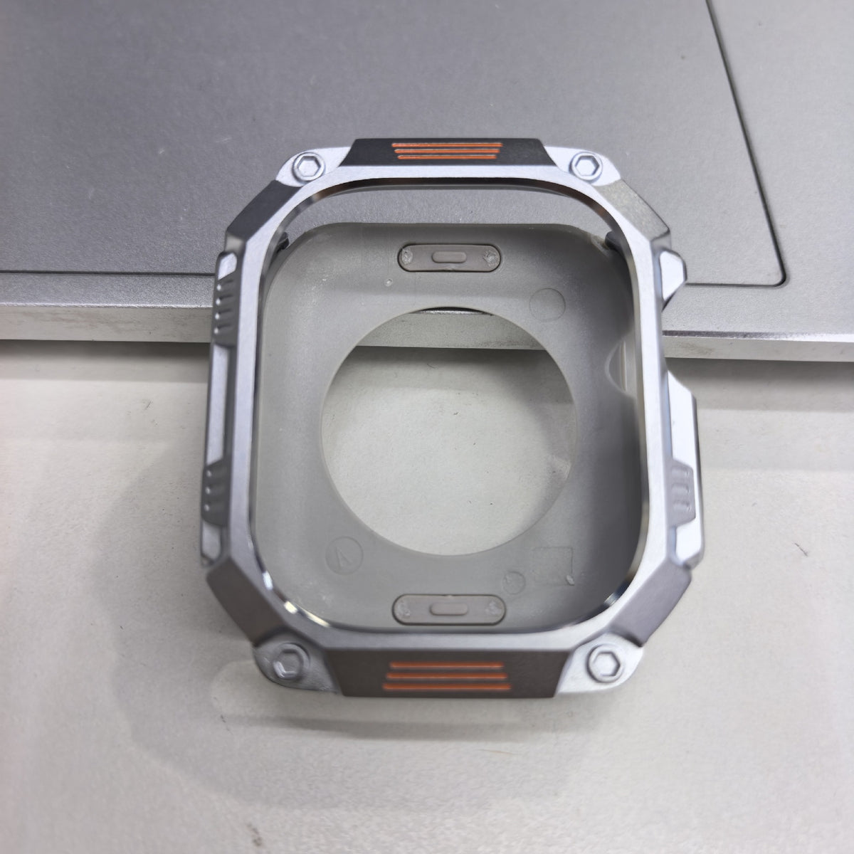 PHAEVOX™ ArmorWatch Ultra — Titanium Metal Case for Apple Watch